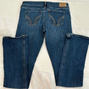 Women’s Hollister Boot cut jeans size 29/35